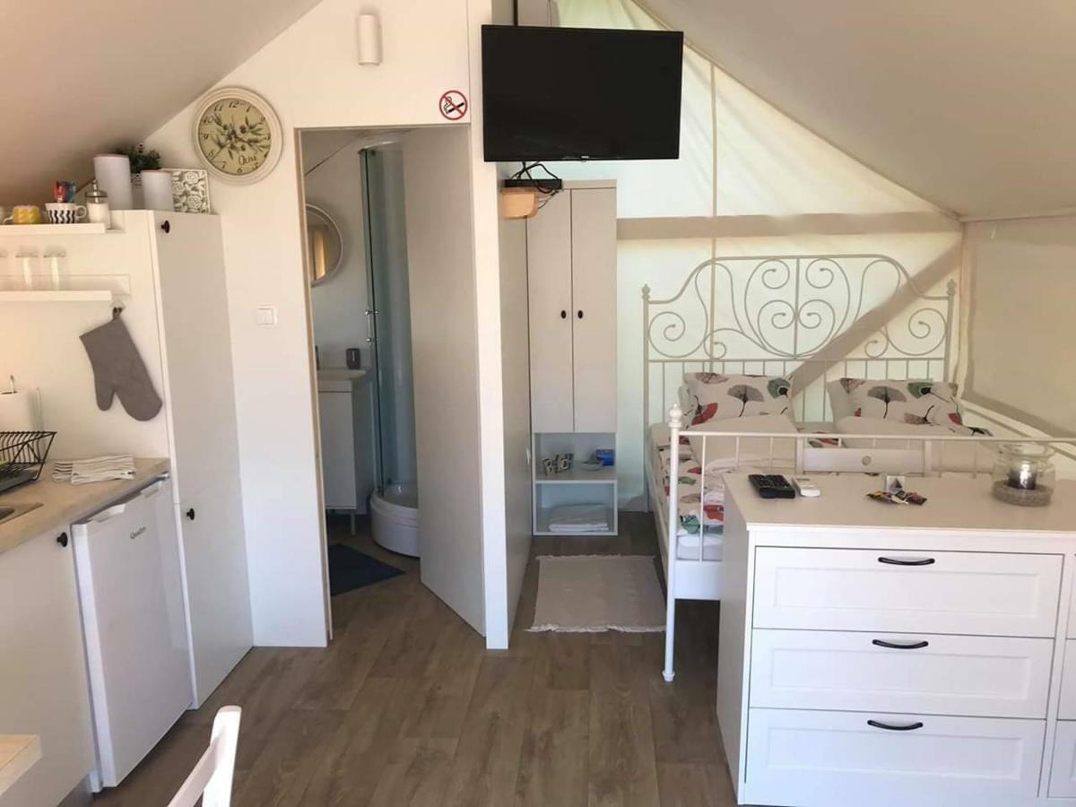 מלון זאדאר Glamping Ugljan מראה חיצוני תמונה